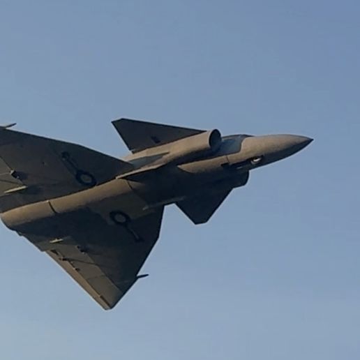 platinum_series_saab_viggen_90_and_64mm_aircraft_image_1