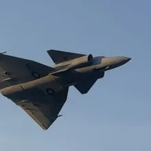 platinum_series_saab_viggen_90_and_64mm_aircraft_image_1